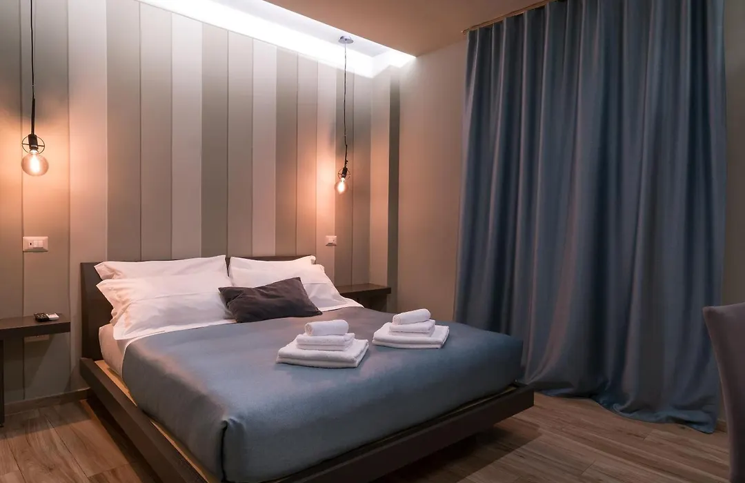 Gogo' Petit Hotel-1